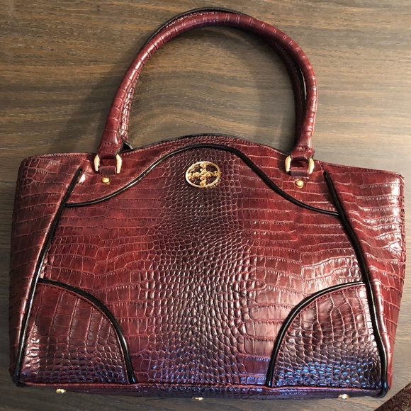 Stauer Handbags - Stauer Avalon Collection handbag